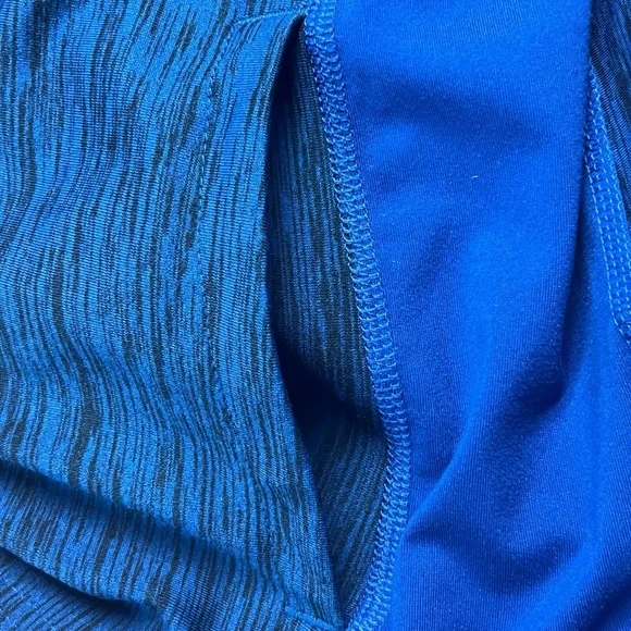 Adidas Top M Blue‎ Reflective Quarter Zip Hi Lo Thumbholes Climalite Athleisure - Picture 10 of 13